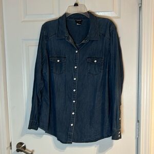 Torrid button down shirt, size 1